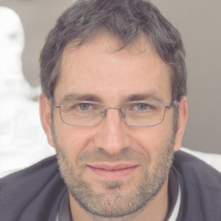 Portrait de Gérard Morel, fondateur de poleranvixa et spécialiste en formation financière