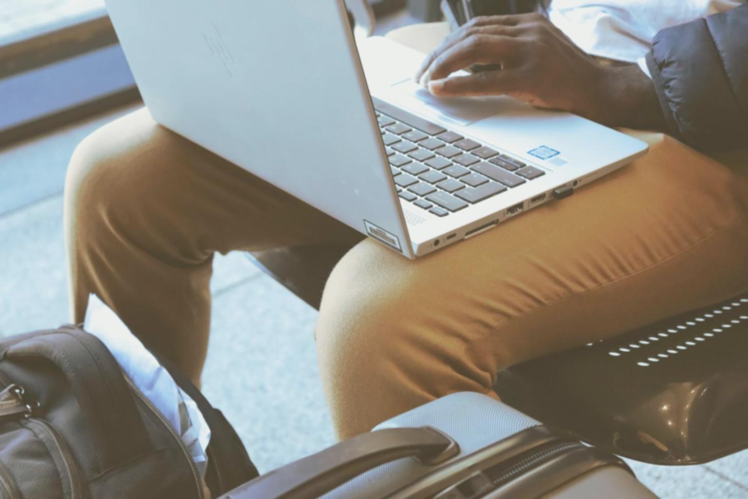 Analyse des comportements financiers et stratégies d'investissement